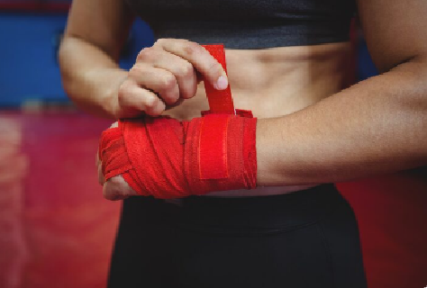 Wrapping Hands for Boxing: Proper Technique & Best Wraps