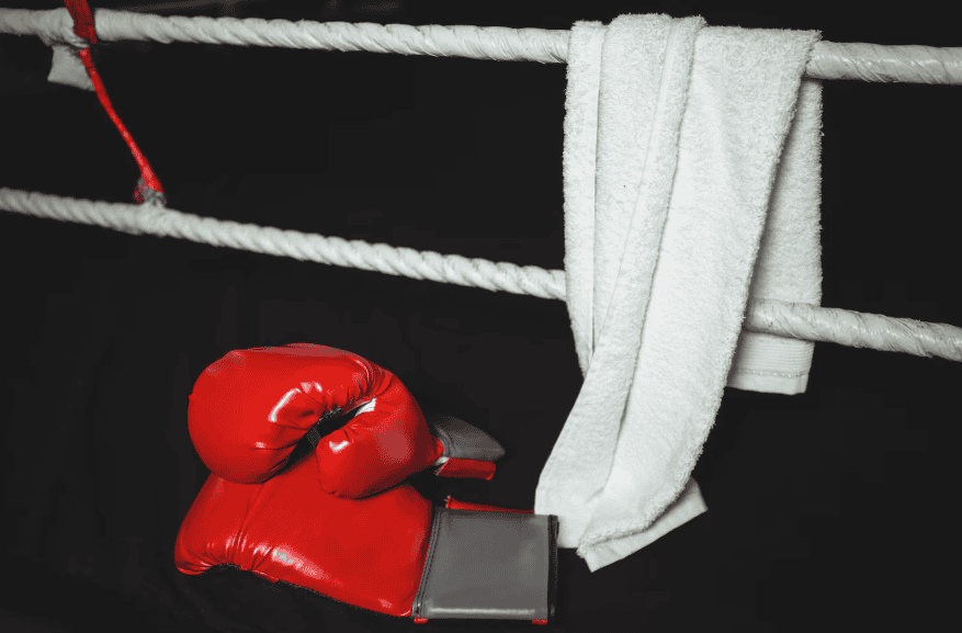 Boxing Glove Size Chart: How to Choose the Right Size for You - Featured Image